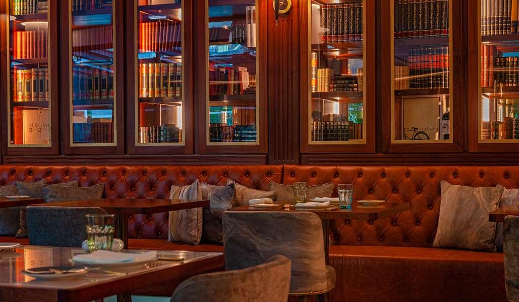 Wine & Books Lisboa Hotel Restaurant billede Library at The Ivy, St John's Wood